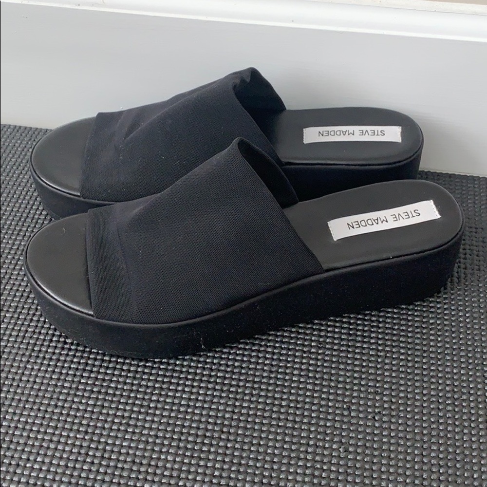 Steve Madden Slinky Women’s Platform Sandal